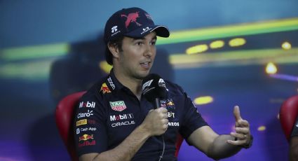 'Checo' Pérez acusa a Carlos Sainz tras el accidente en el GP de Azerbaiyán
